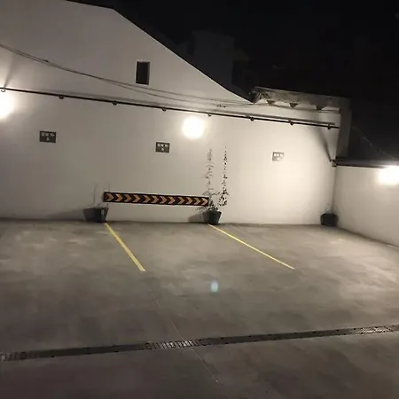 Tahoma - център Apartament