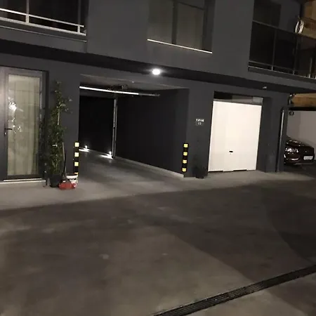 Tahoma - център *