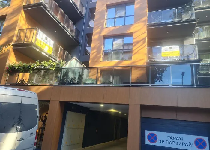 Tahoma - център Warna